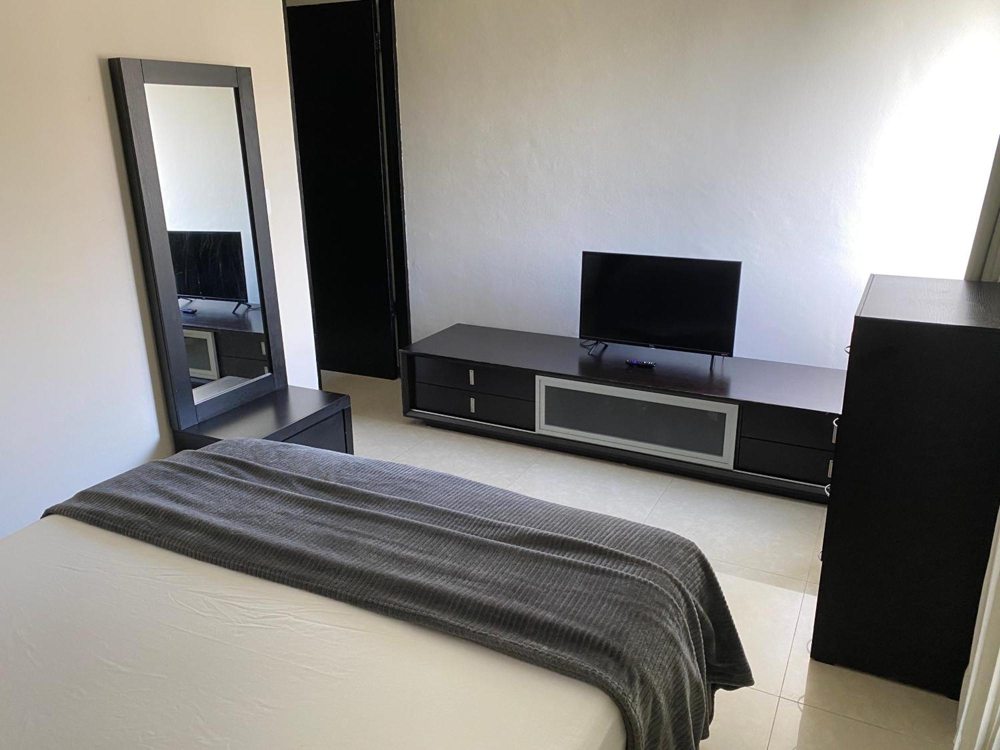 Condo In Ocean Front Resort Cancun Room photo
