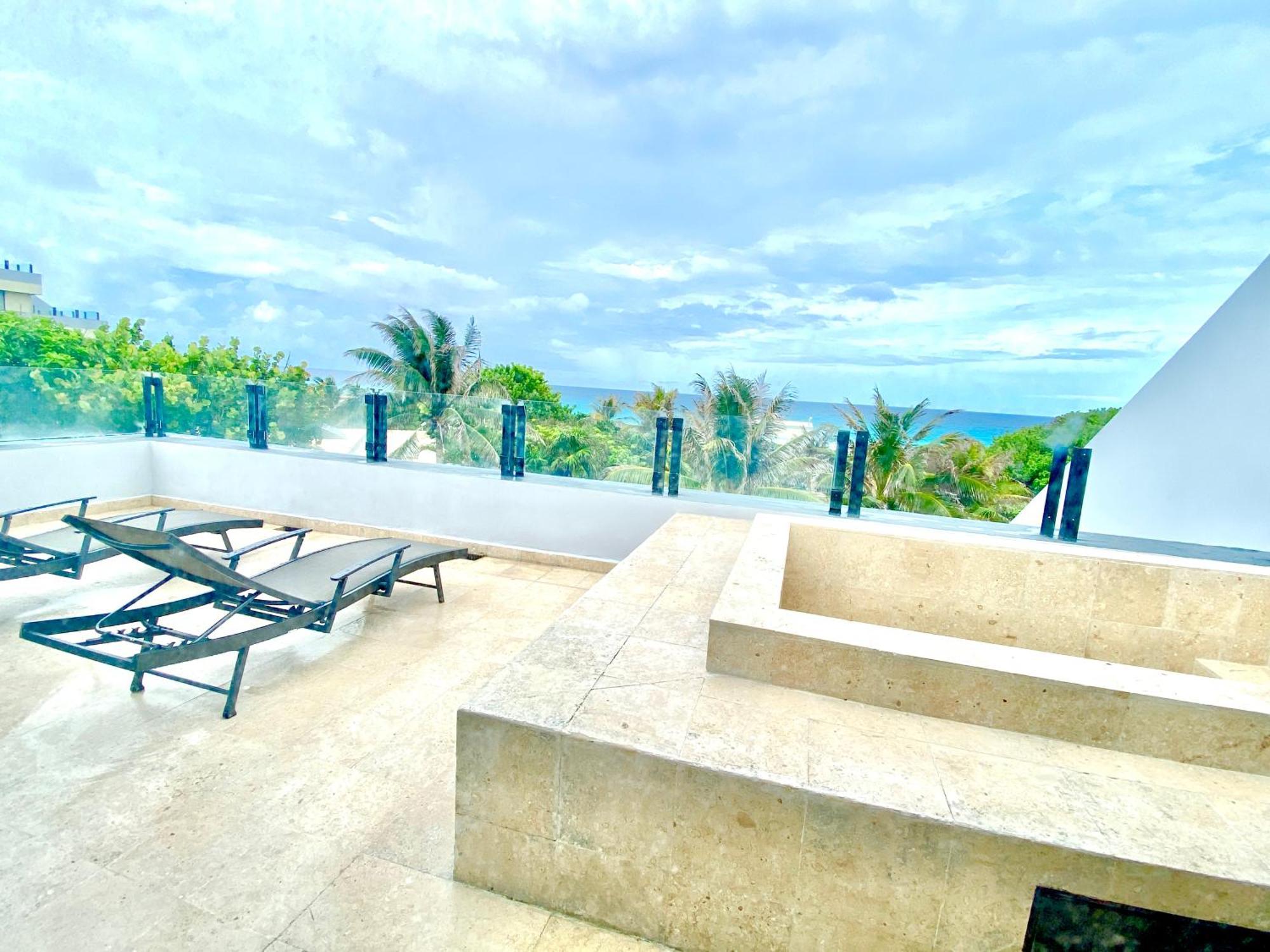 Condo In Ocean Front Resort Cancun Room photo